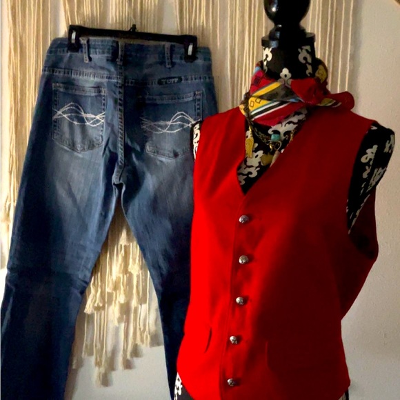 Pendleton vest, size small, can be unisex - Picture 3 of 6